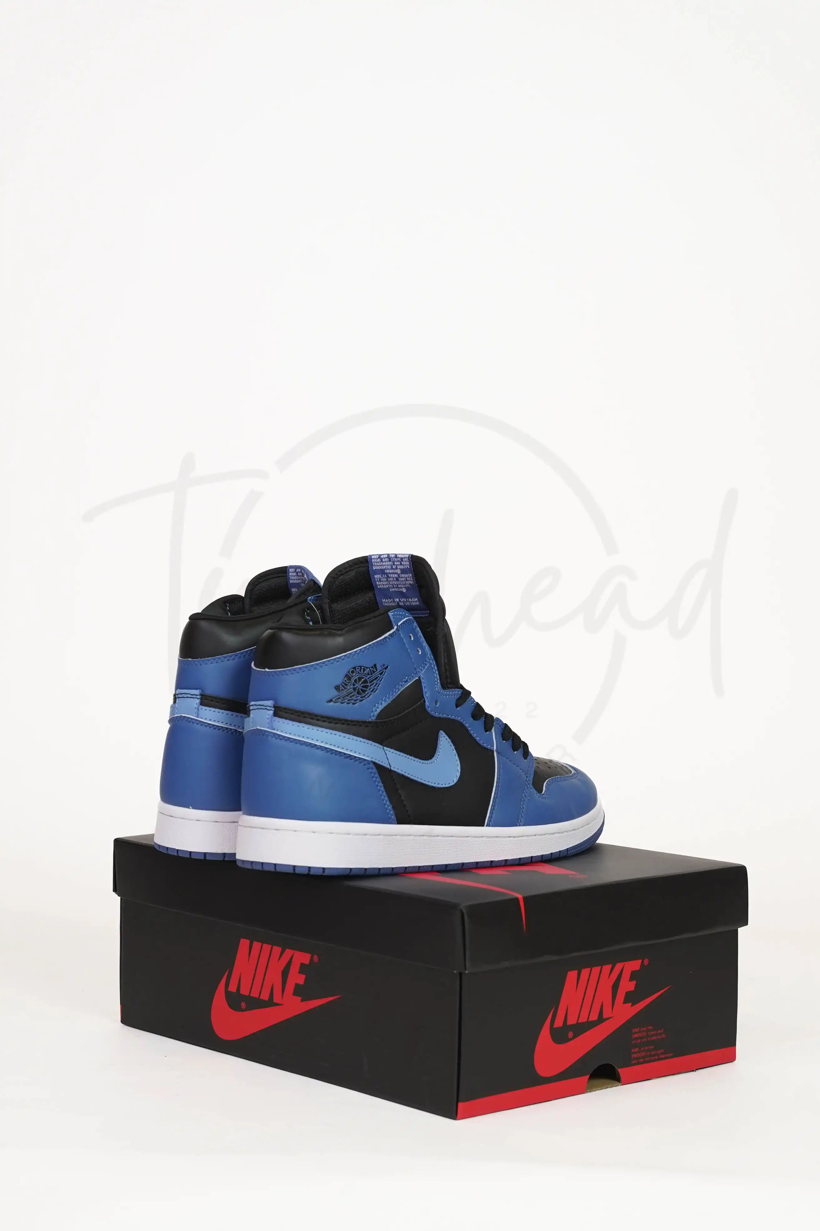 Product image of Jordan 1 high Blue and Black
