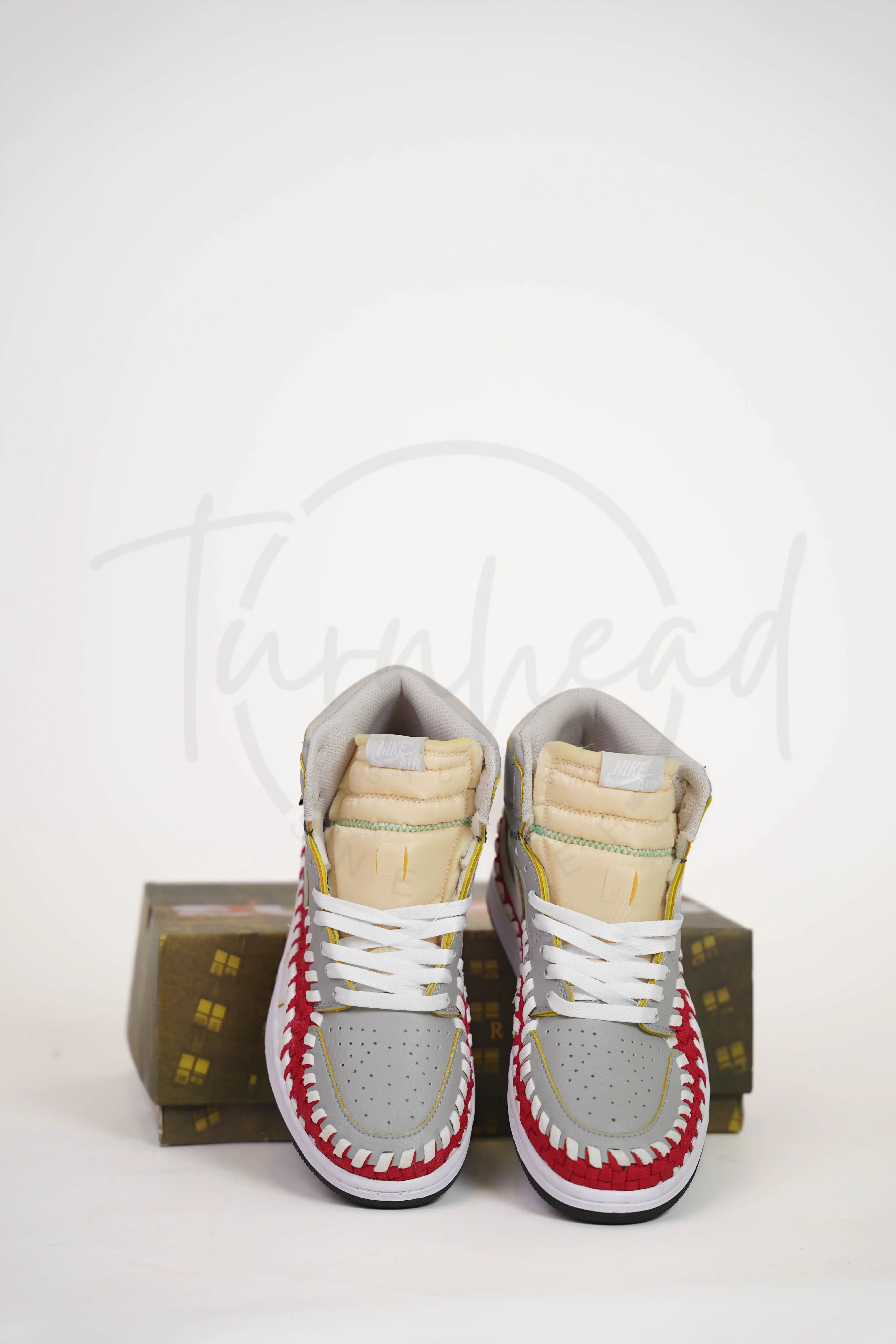 Product image of Jordan 1 high UNLA Grey