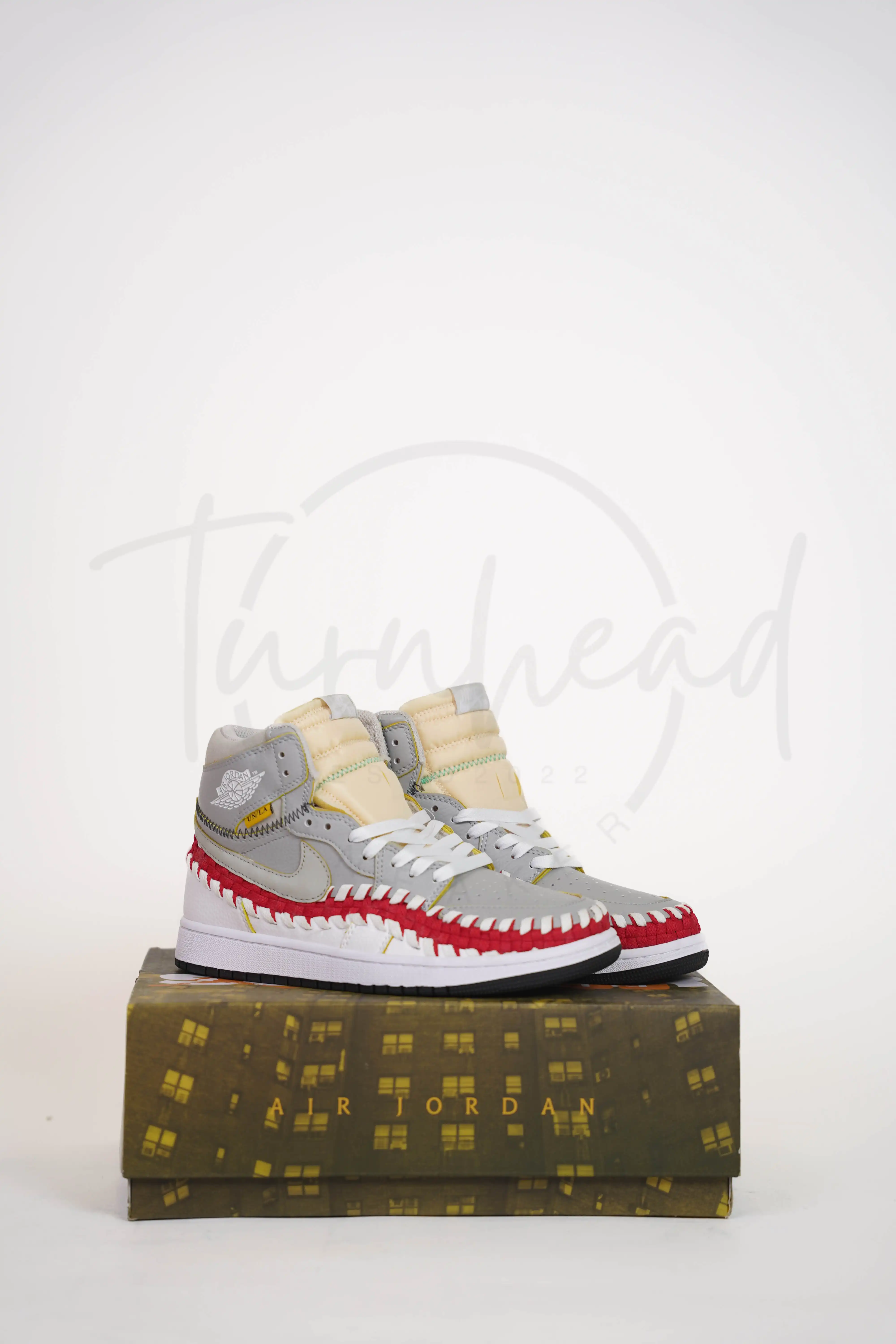 Product image of Jordan 1 high UNLA Grey