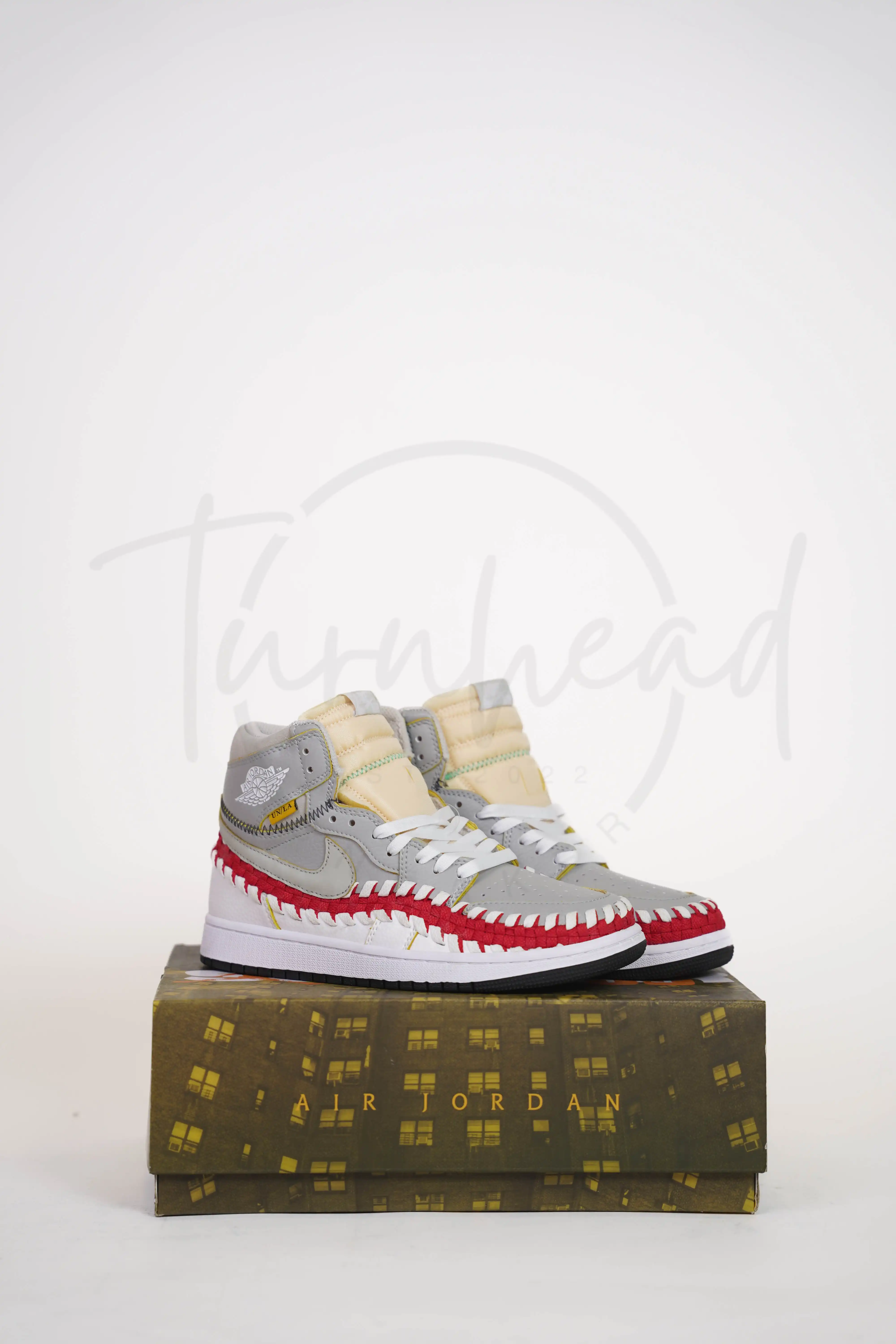 Product image of Jordan 1 high UNLA Grey