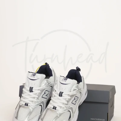 New Balance 530