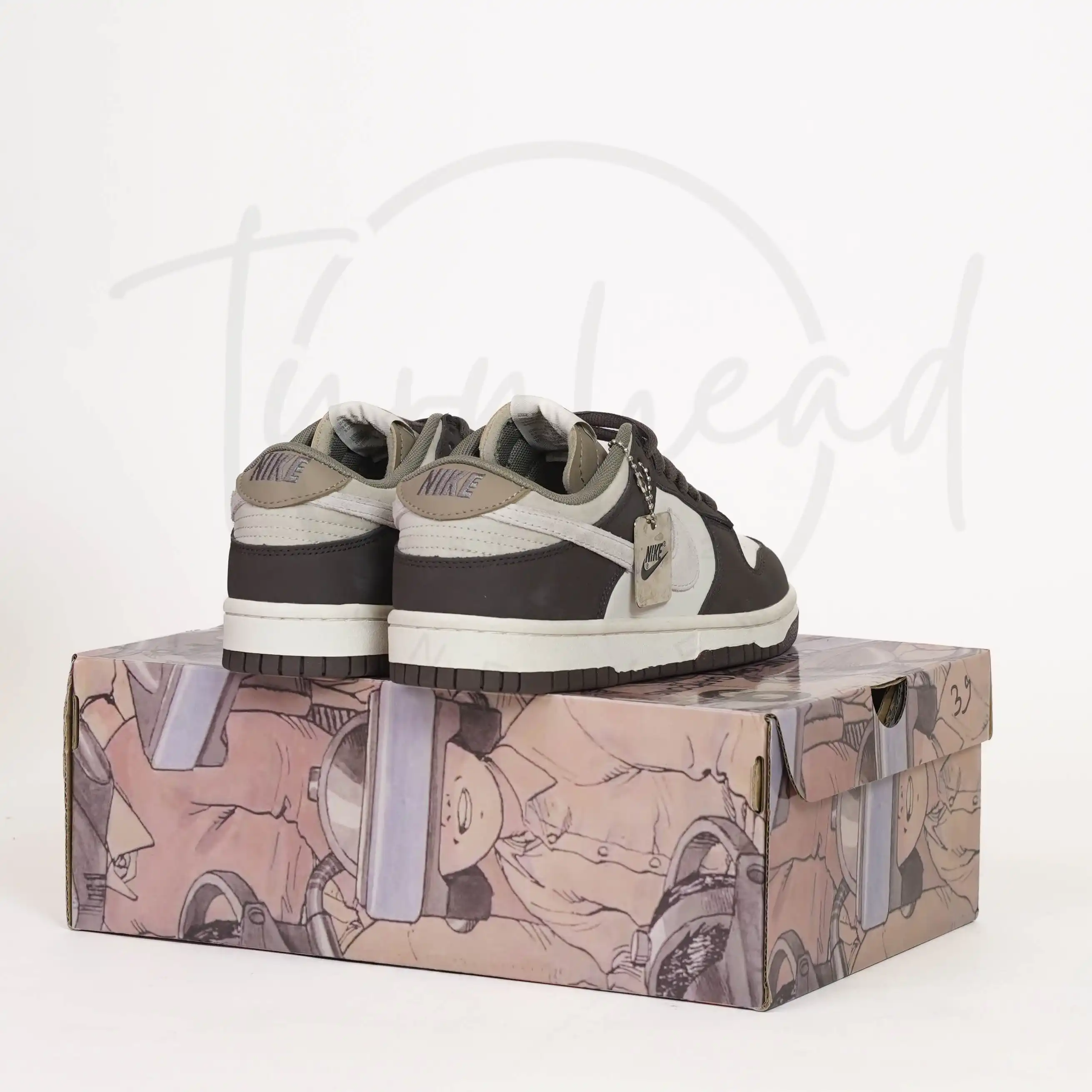 Product image of Japanese Dunk Sneakers