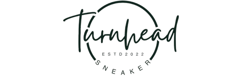 Logo Of Turn Head Sneaker