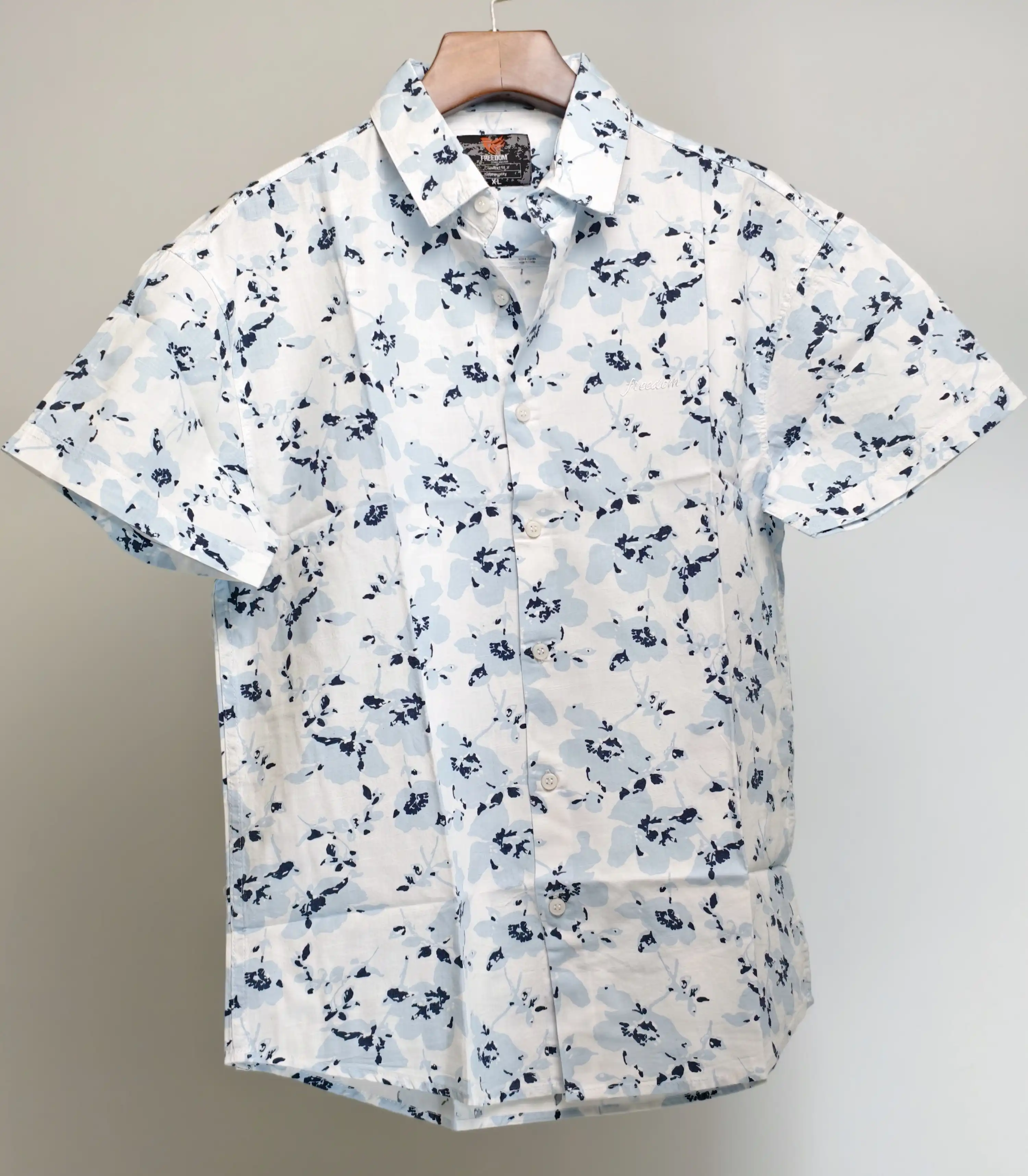 Product image of Freedom Lenin Leaves Shirt