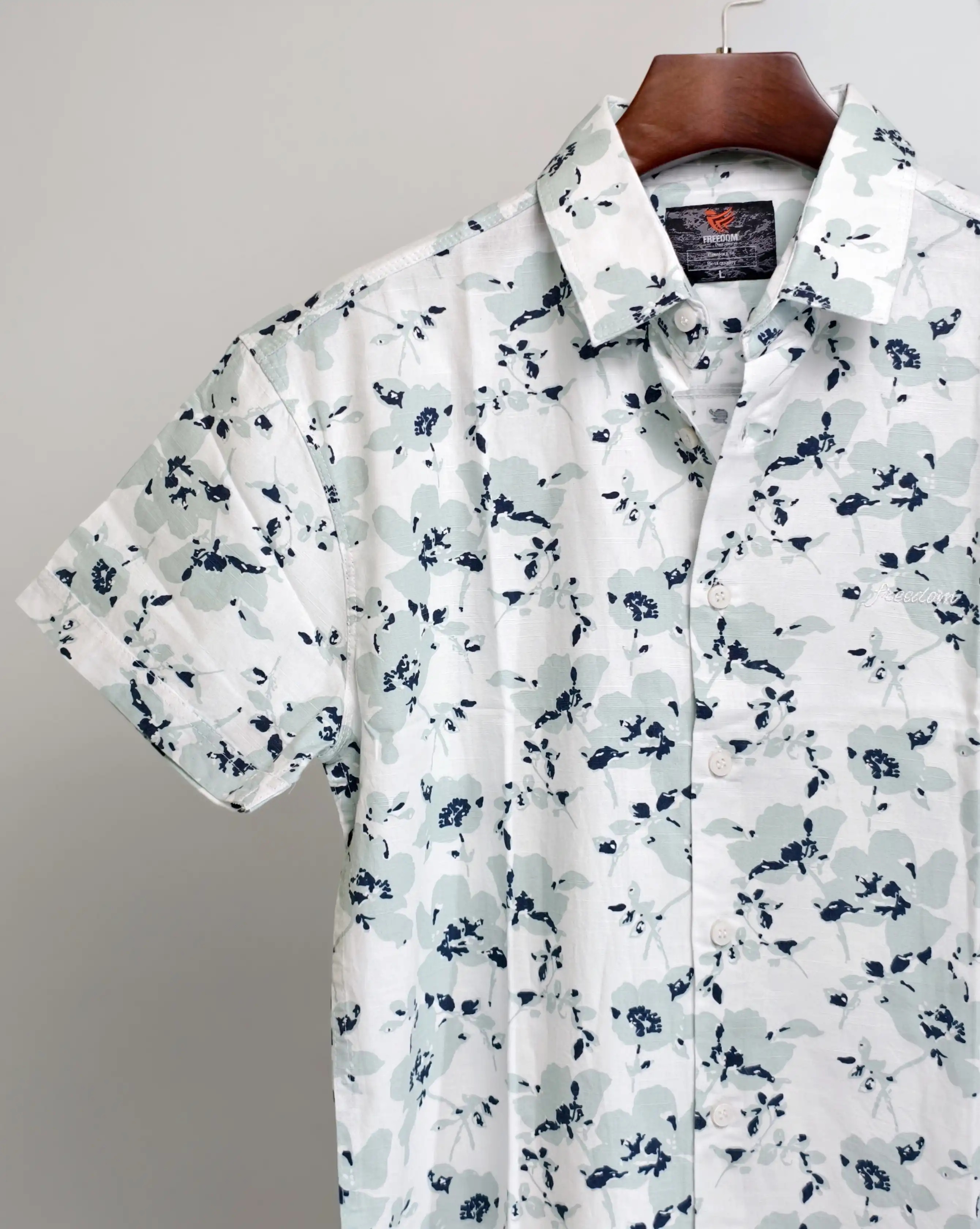 Product image of Freedom Lenin Leaves Shirt