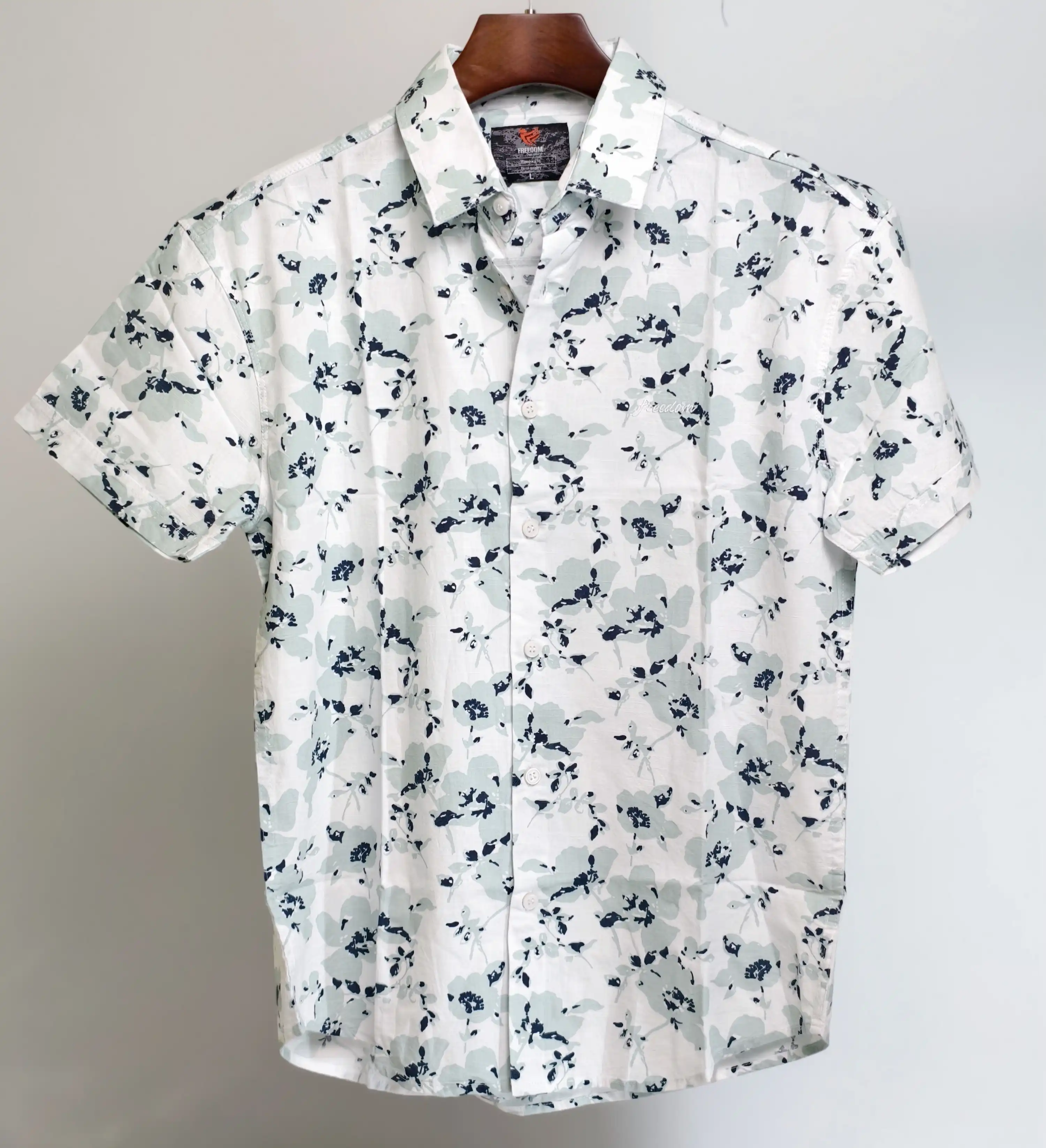 Product image of Freedom Lenin Leaves Shirt