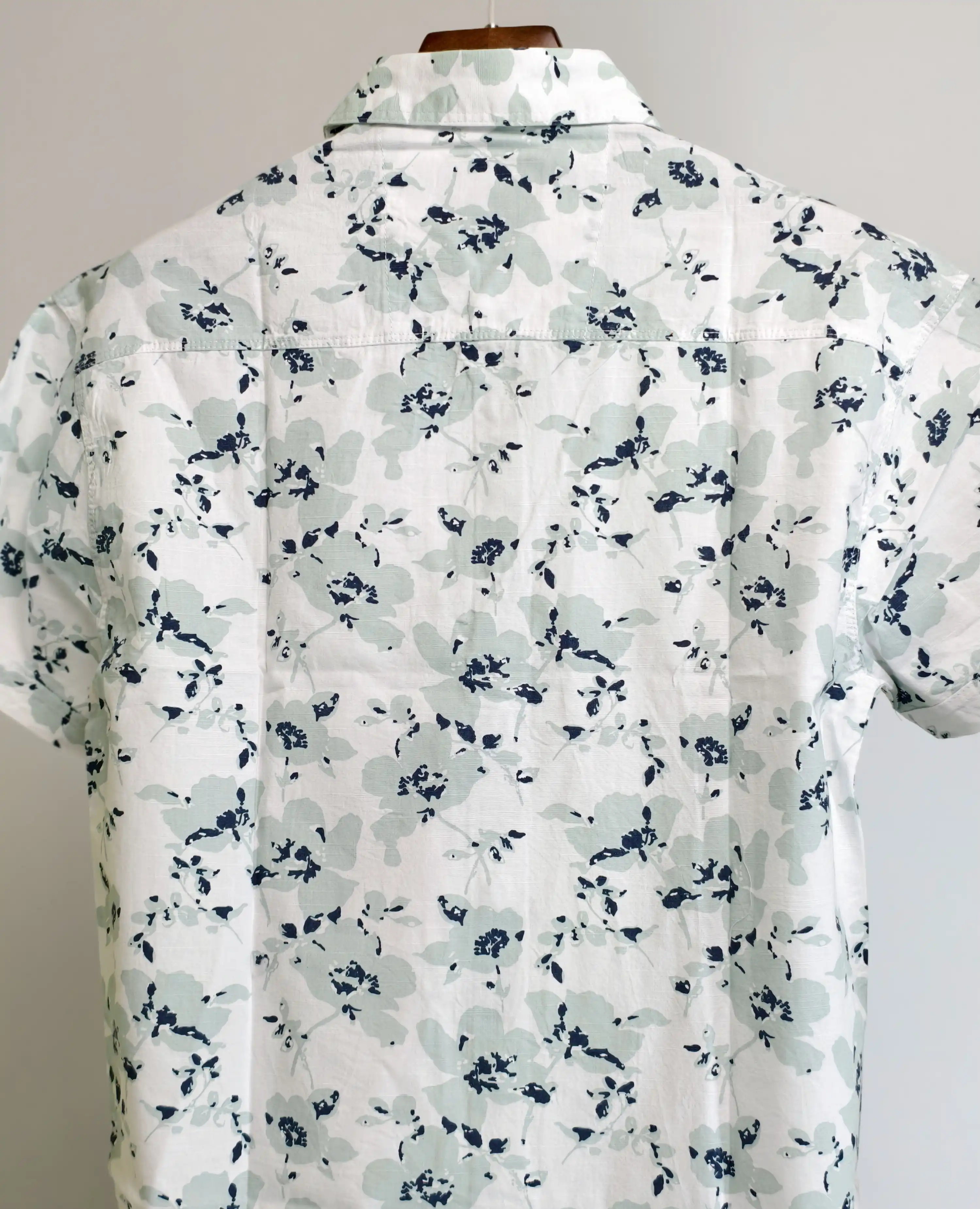 Product image of Freedom Lenin Leaves Shirt