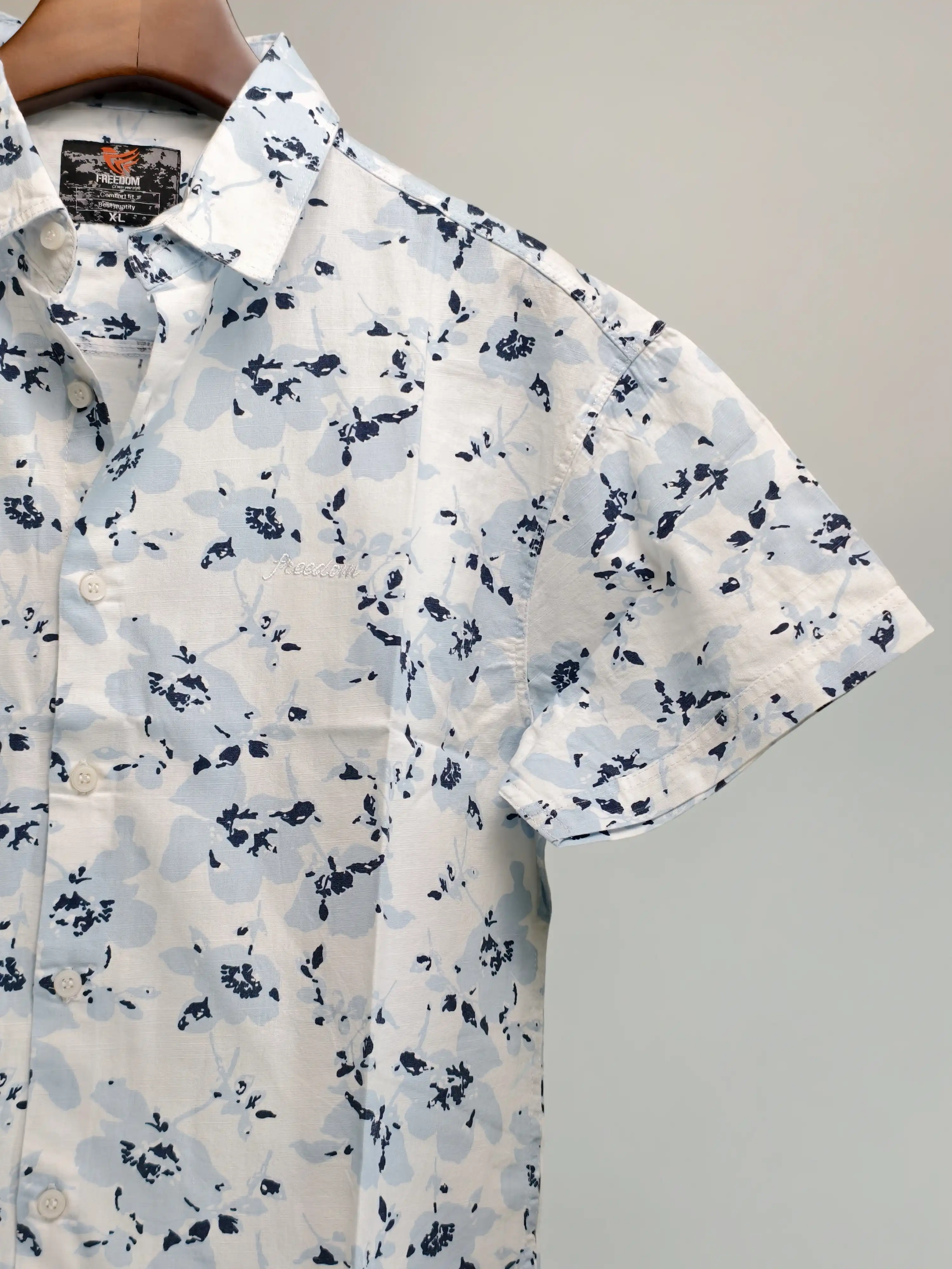 Product image of Freedom Lenin Leaves Shirt