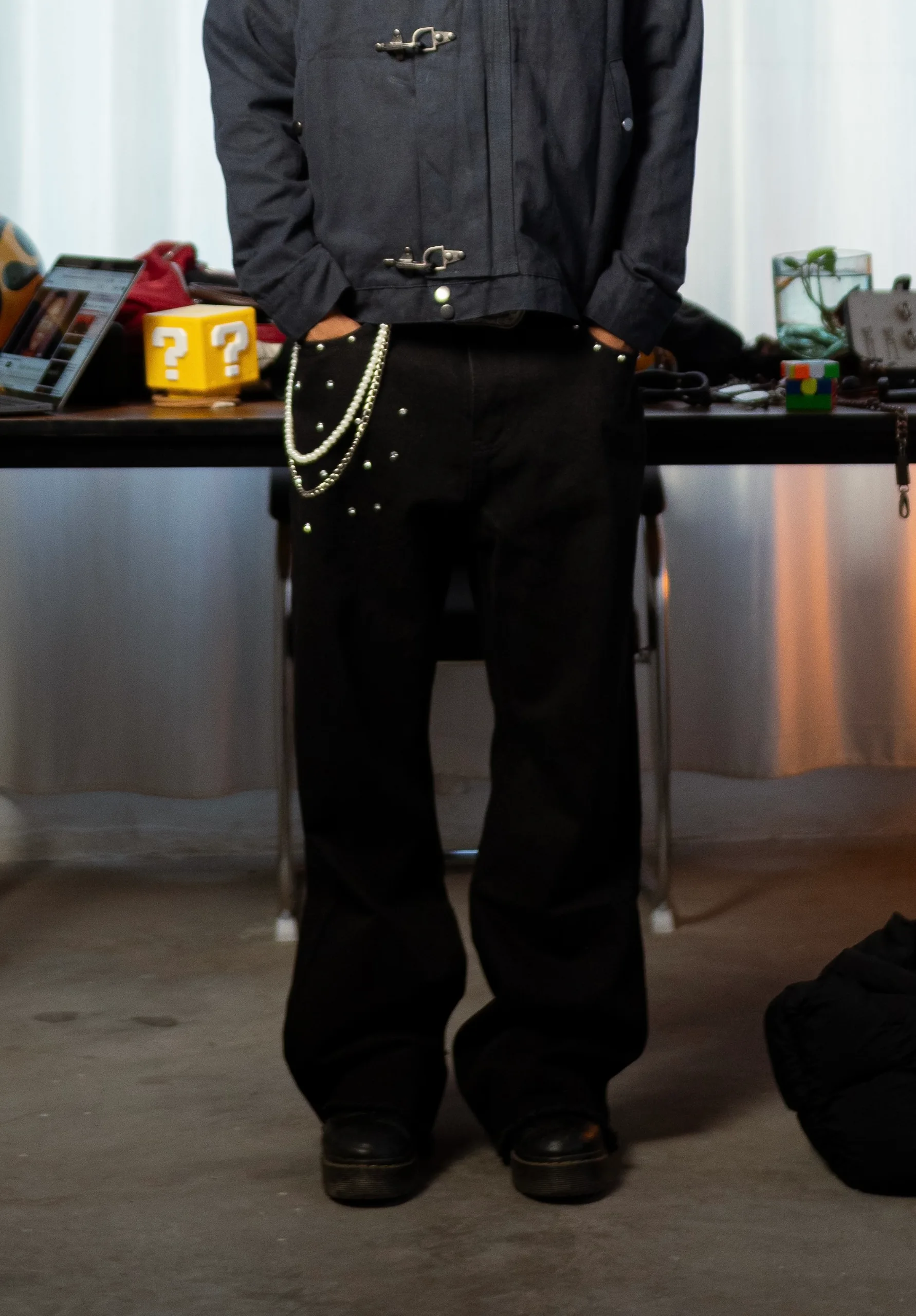 Bootcut Jeans with Sidechain