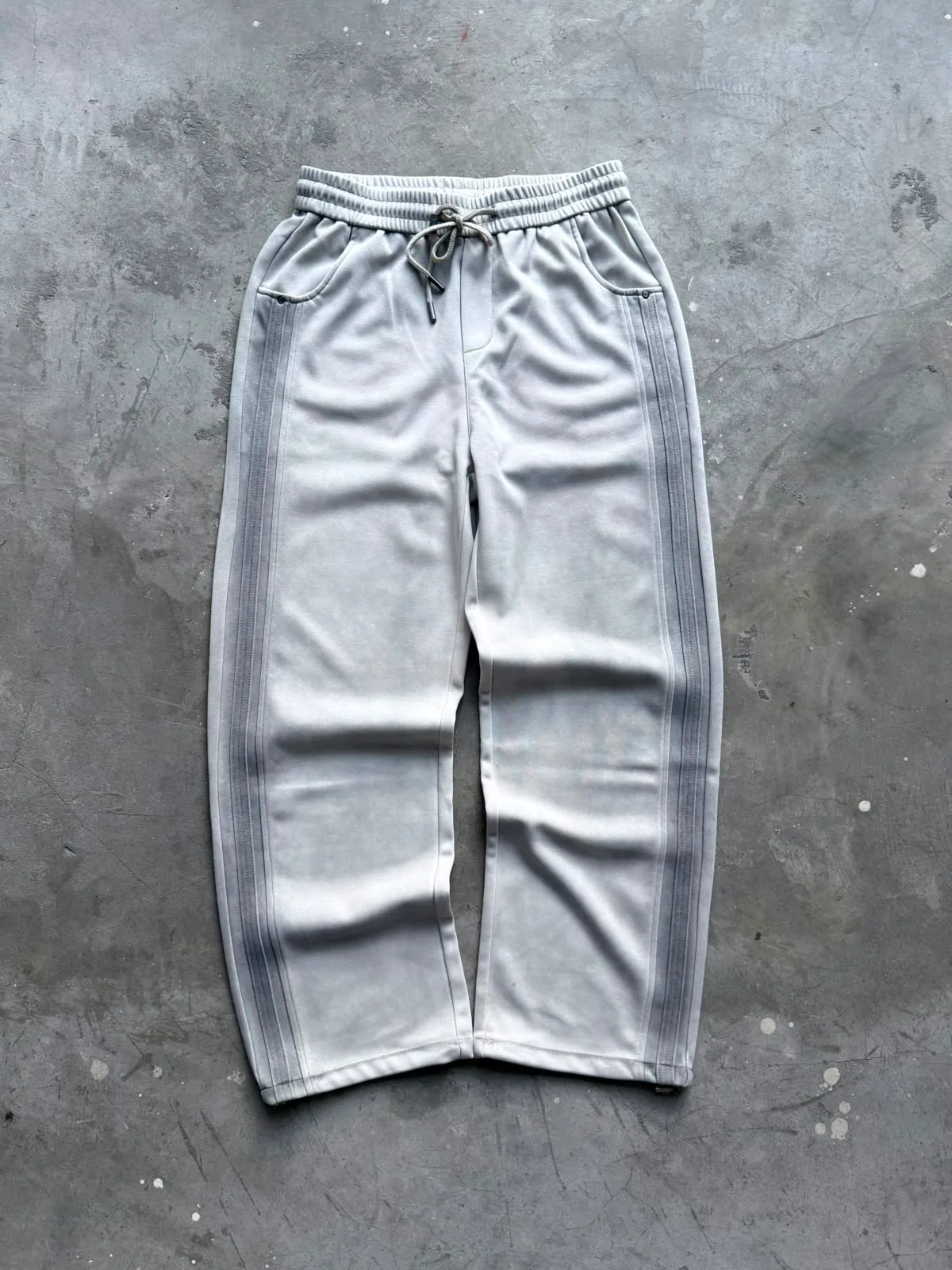Wide Leg Sweatpant