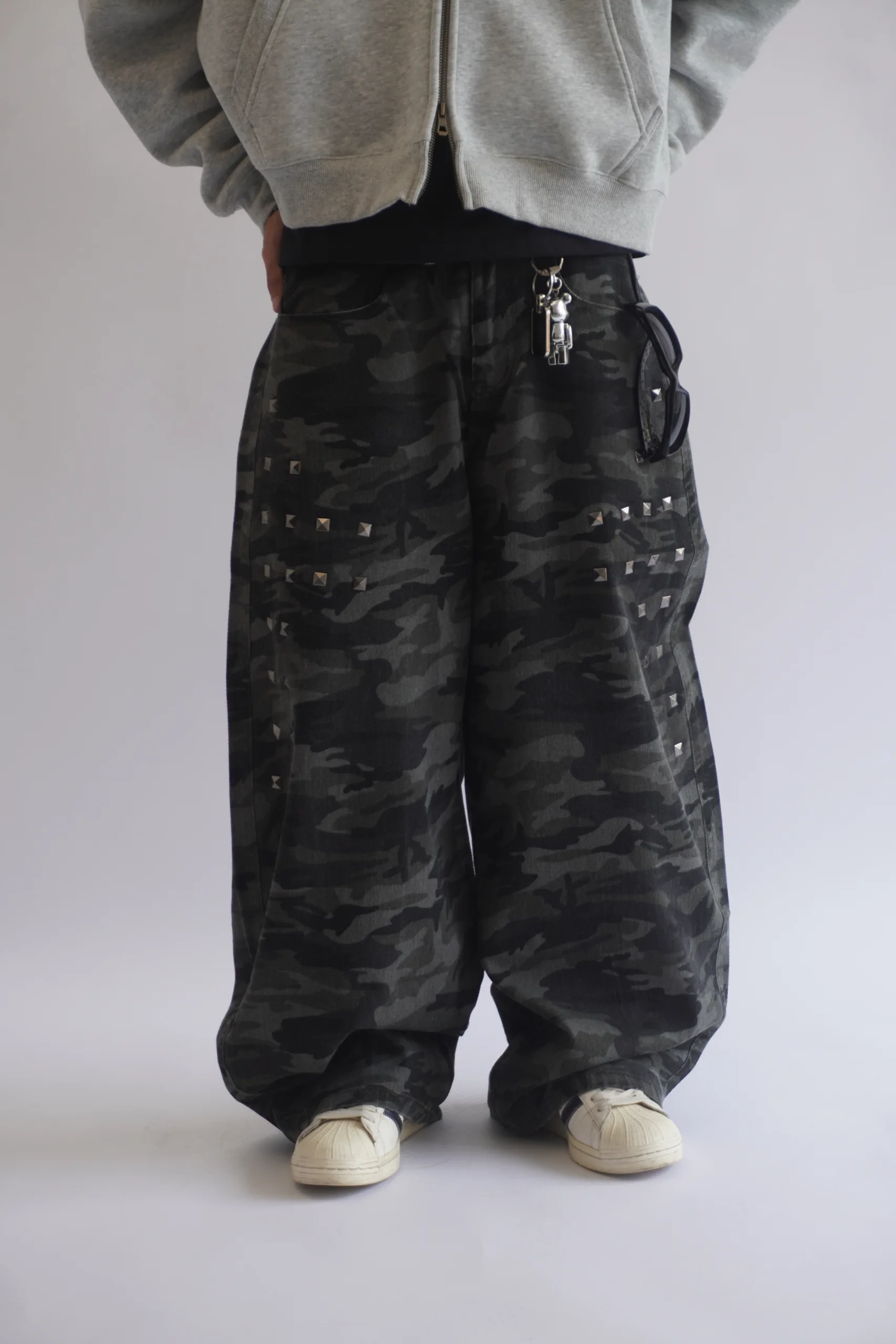 Stud Camo Baggy Pant