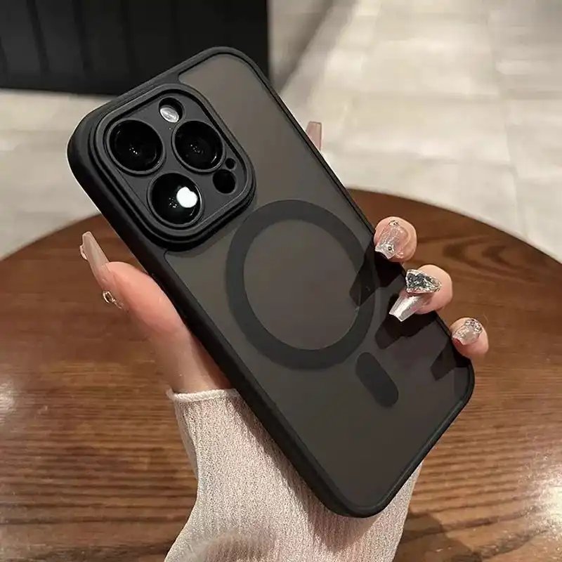 Product image of Procective case With lens protector and wireless charging with mat finish