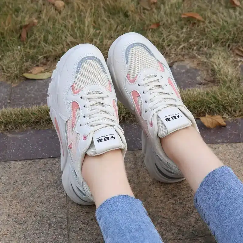 Product image of New Fashion Breathable Mesh Sport Women Sneaker