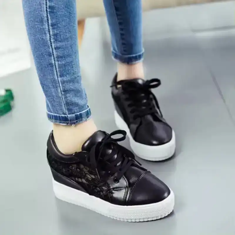 Product image of Women shoes New Breathable Style Sports Comfort Design Women Flat Sneakers