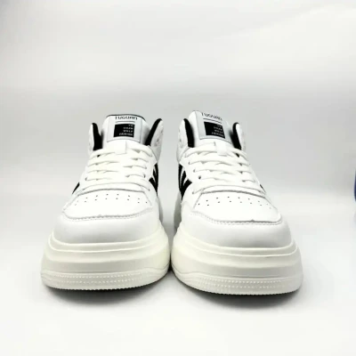 Premium White&Black Sneaker Boo...