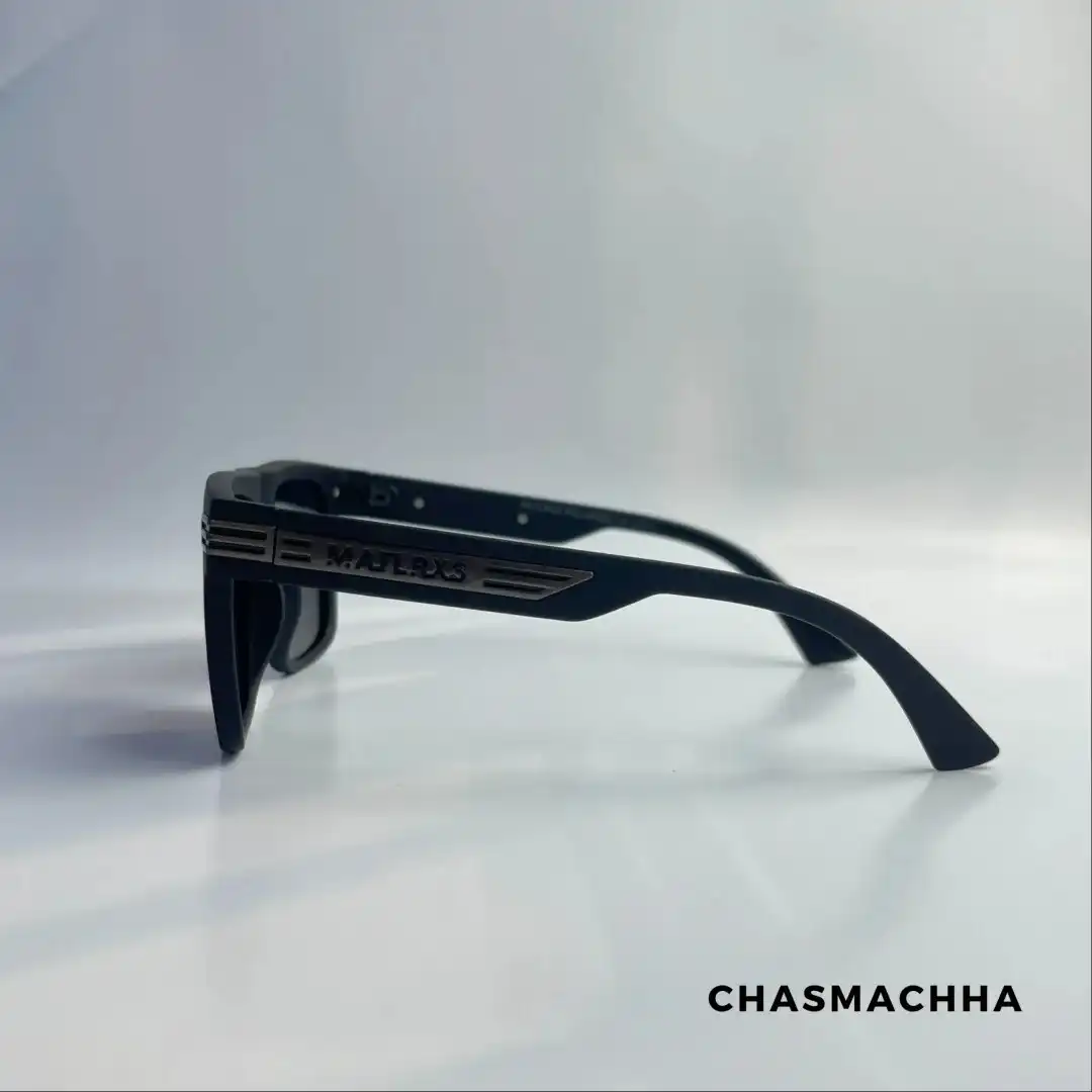 Product image of Matrix Polarized Large Square Black P1860