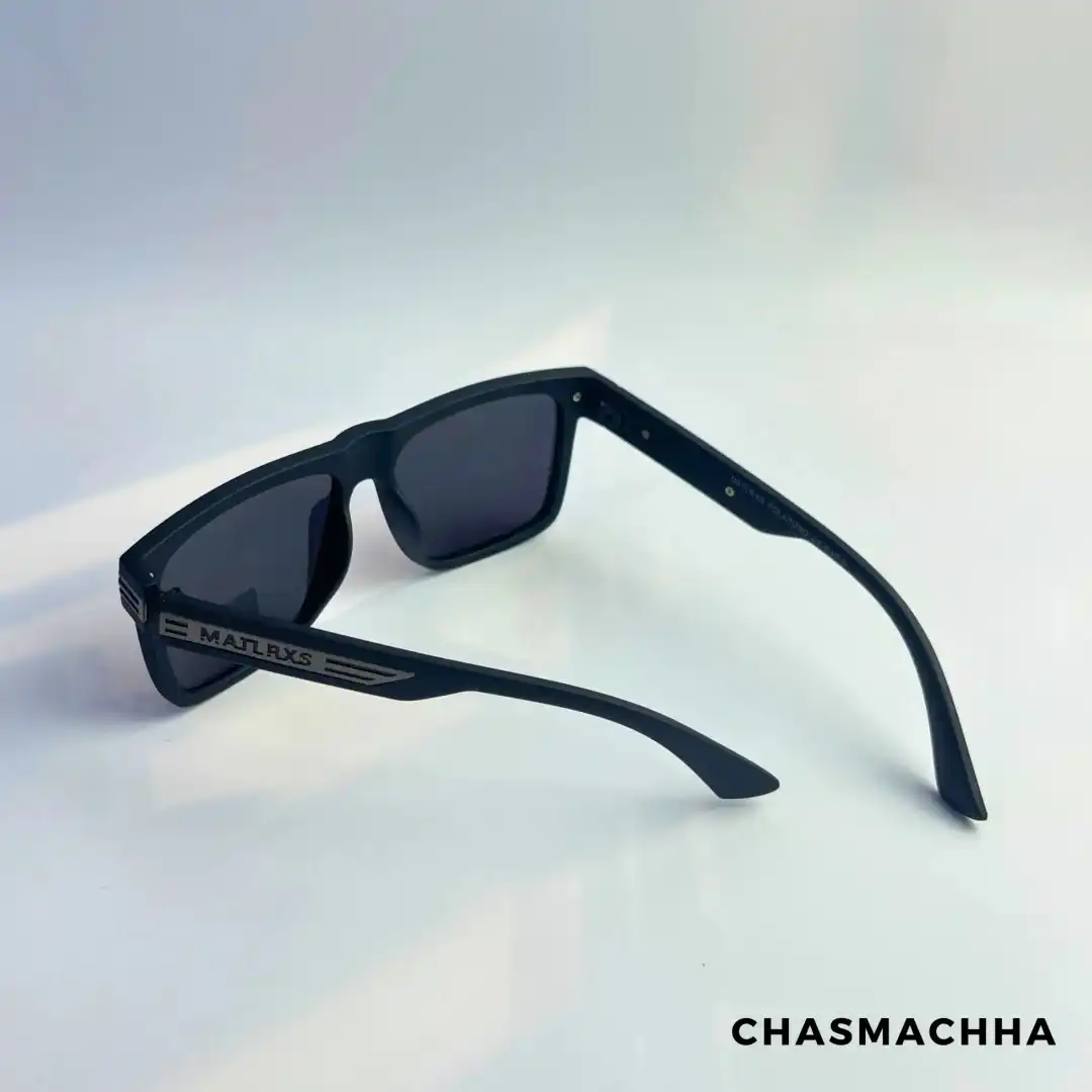 Product image of Matrix Polarized Large Square Black P1860