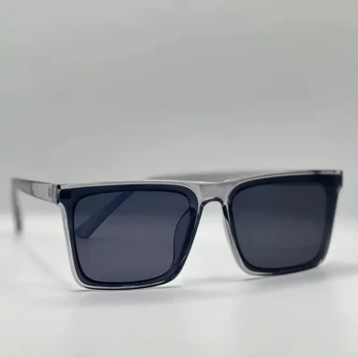 Oversized Transparent with Blac...