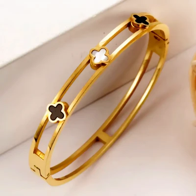 ZENOURA 18K GOLD PLATED CLOVER ...