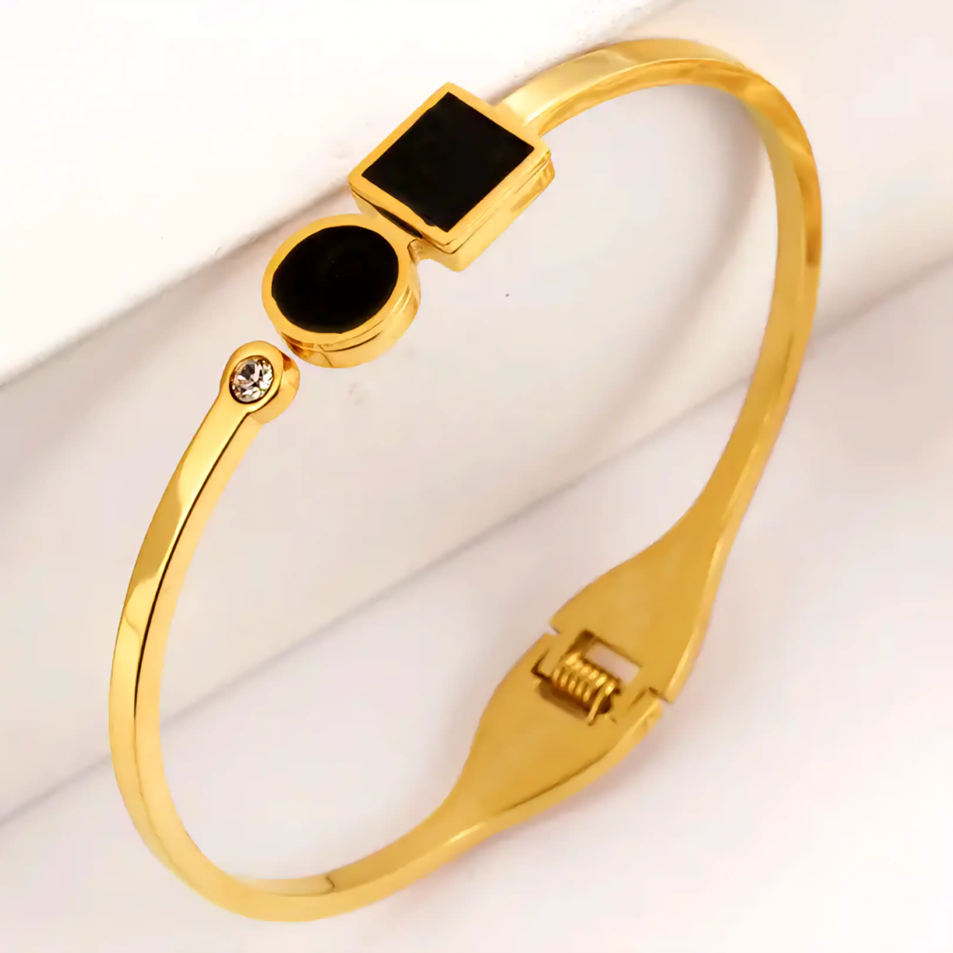Product image of ZENOURA 18K GOLD PLATED GEO LUXE BRACELET BANGLE