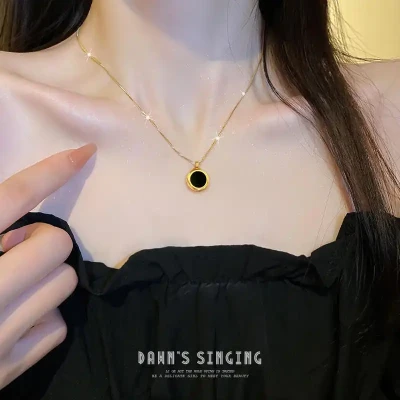 Black Onyx Round Pendant