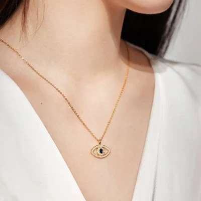 Noor Eye Pendant Necklace