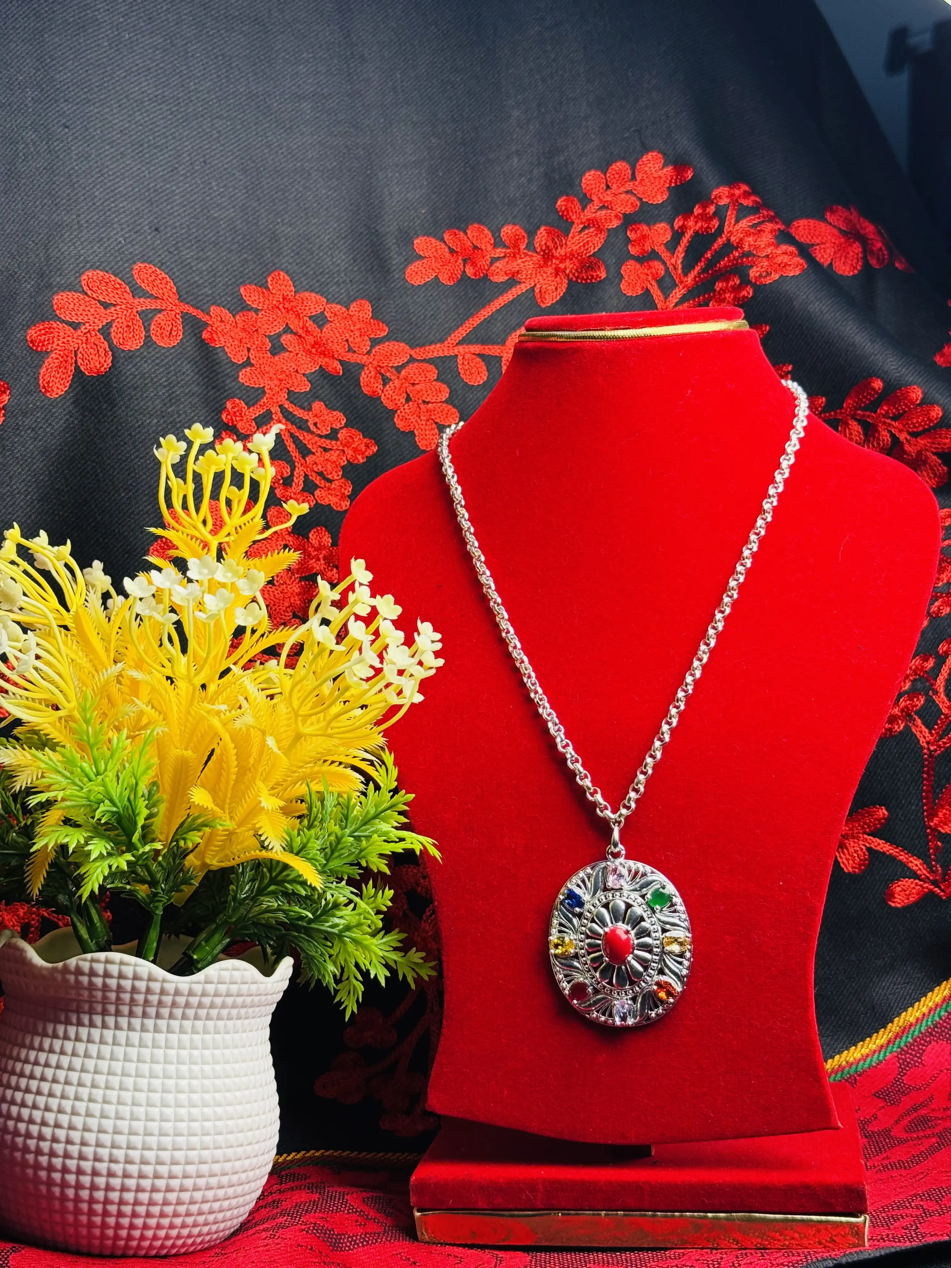 Product image of Oval Nabartna