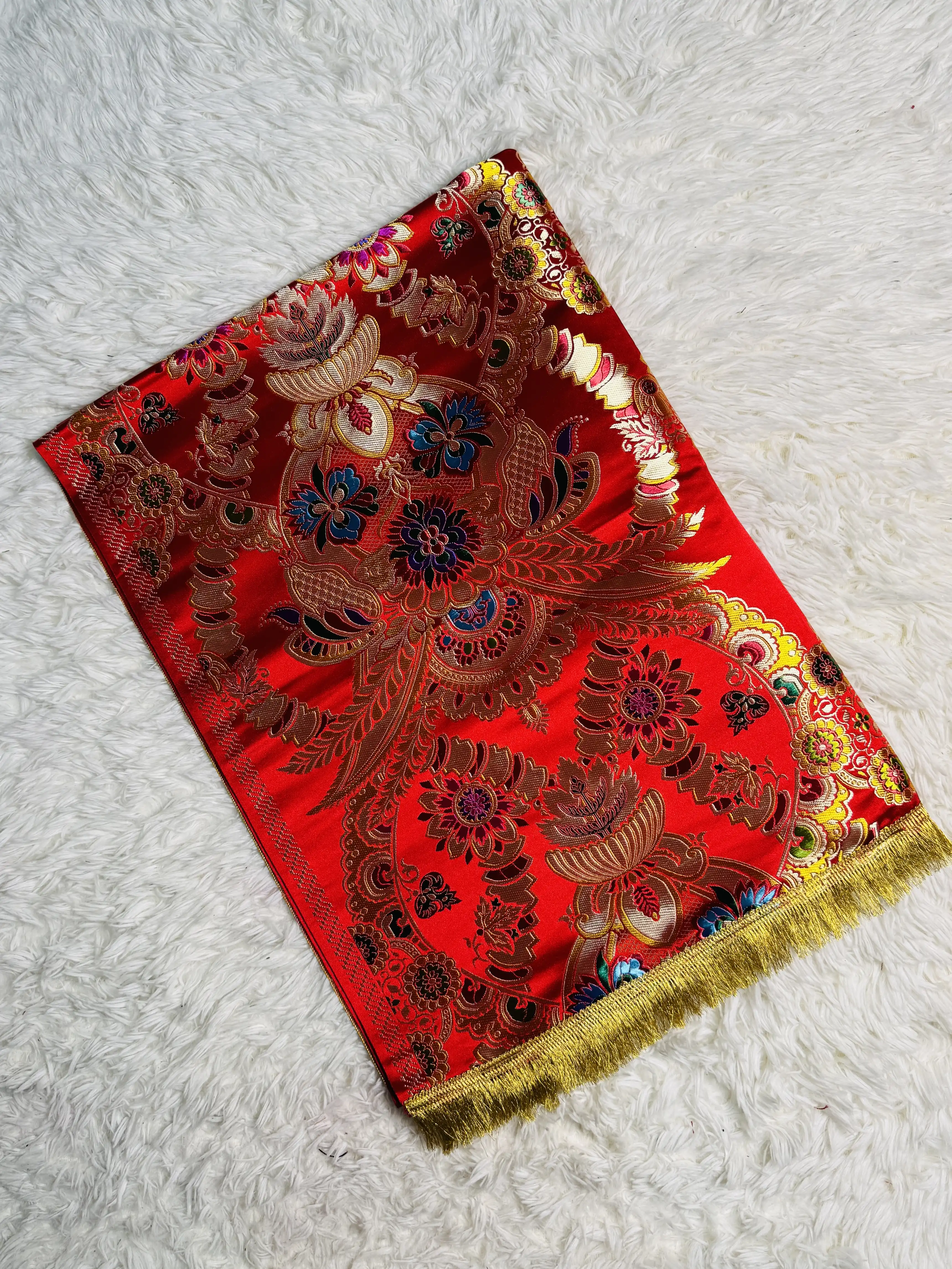Premium Shawl