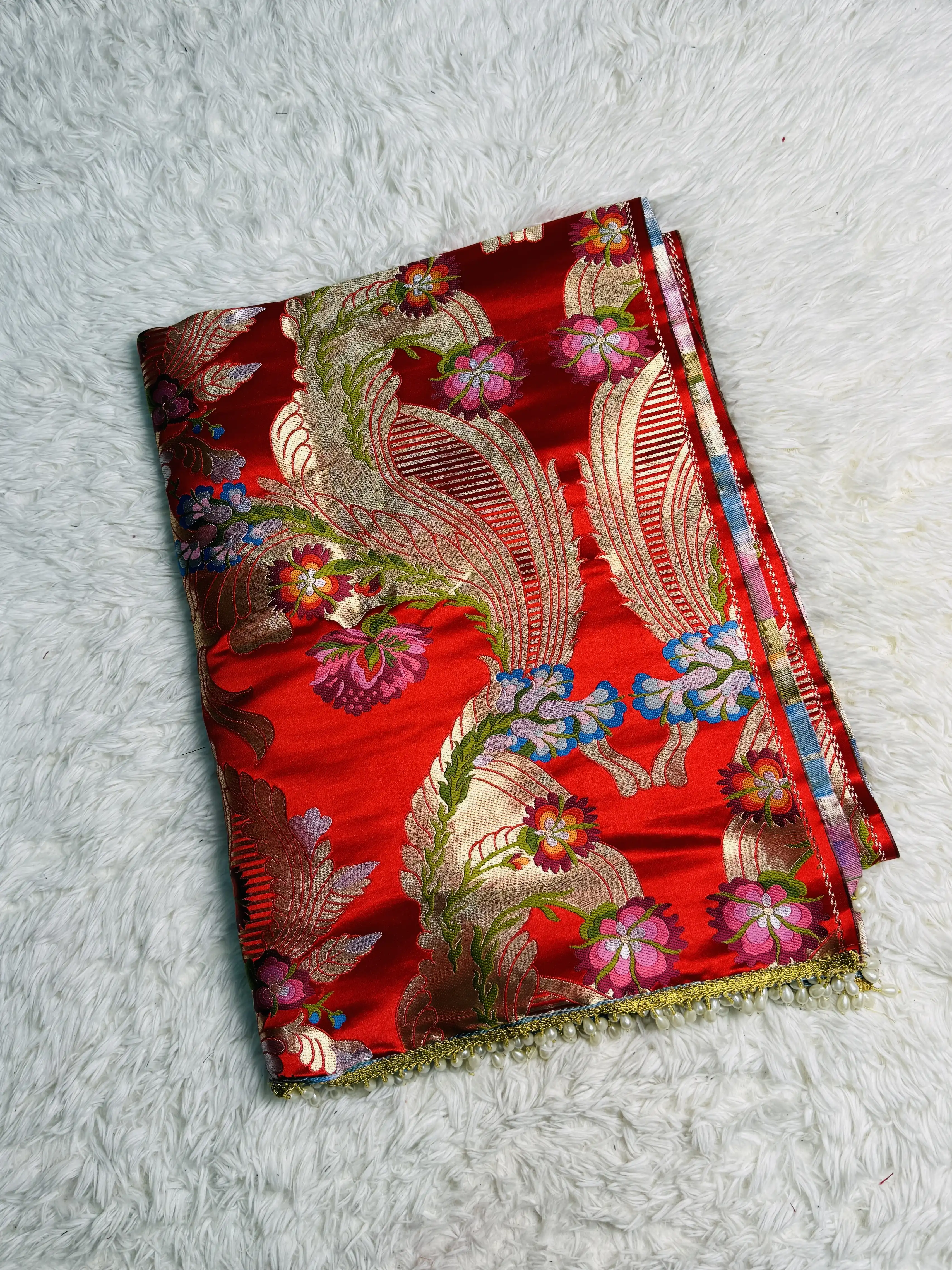 Product image of Premium Shawl