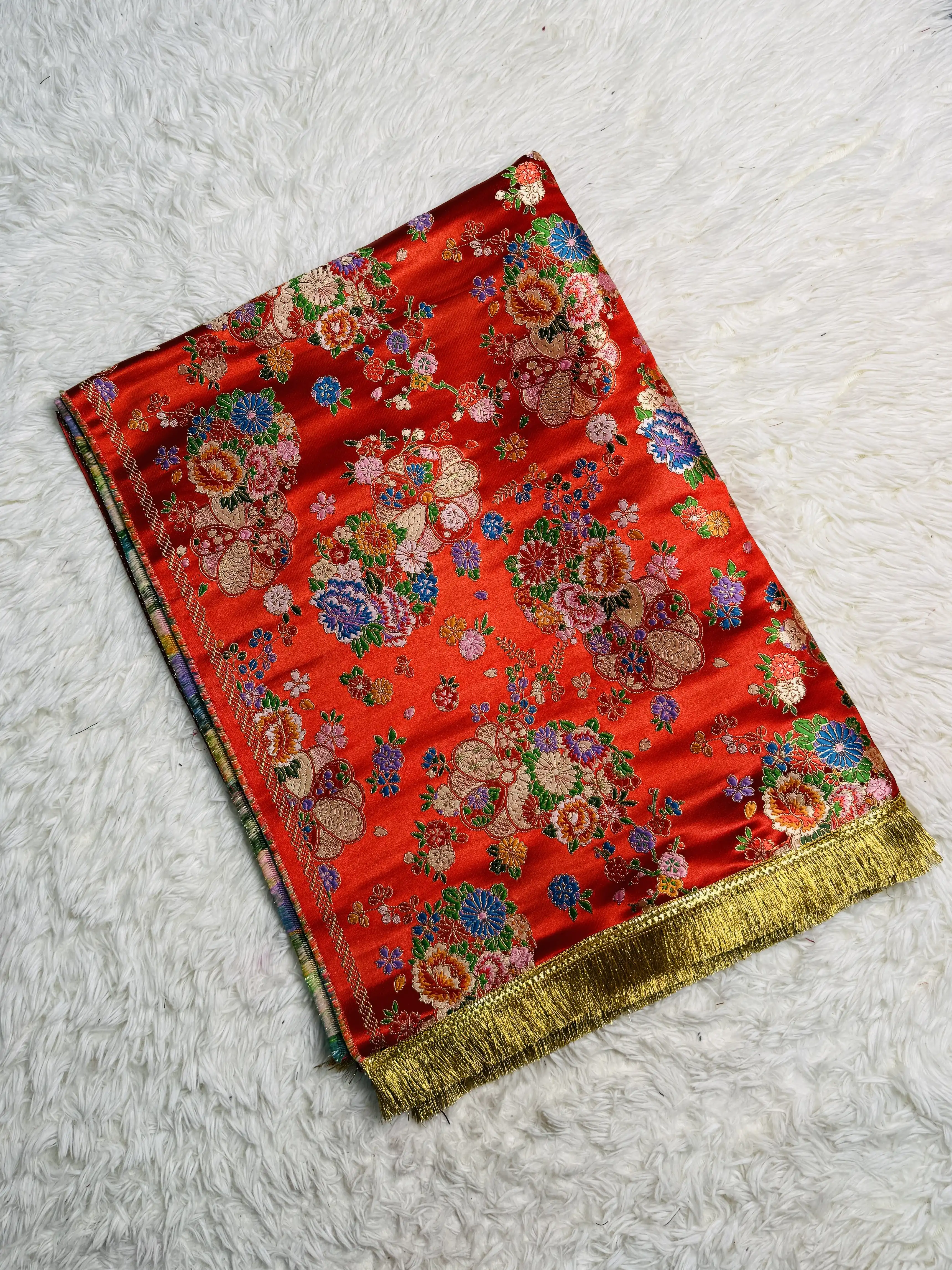 Premium Shawl