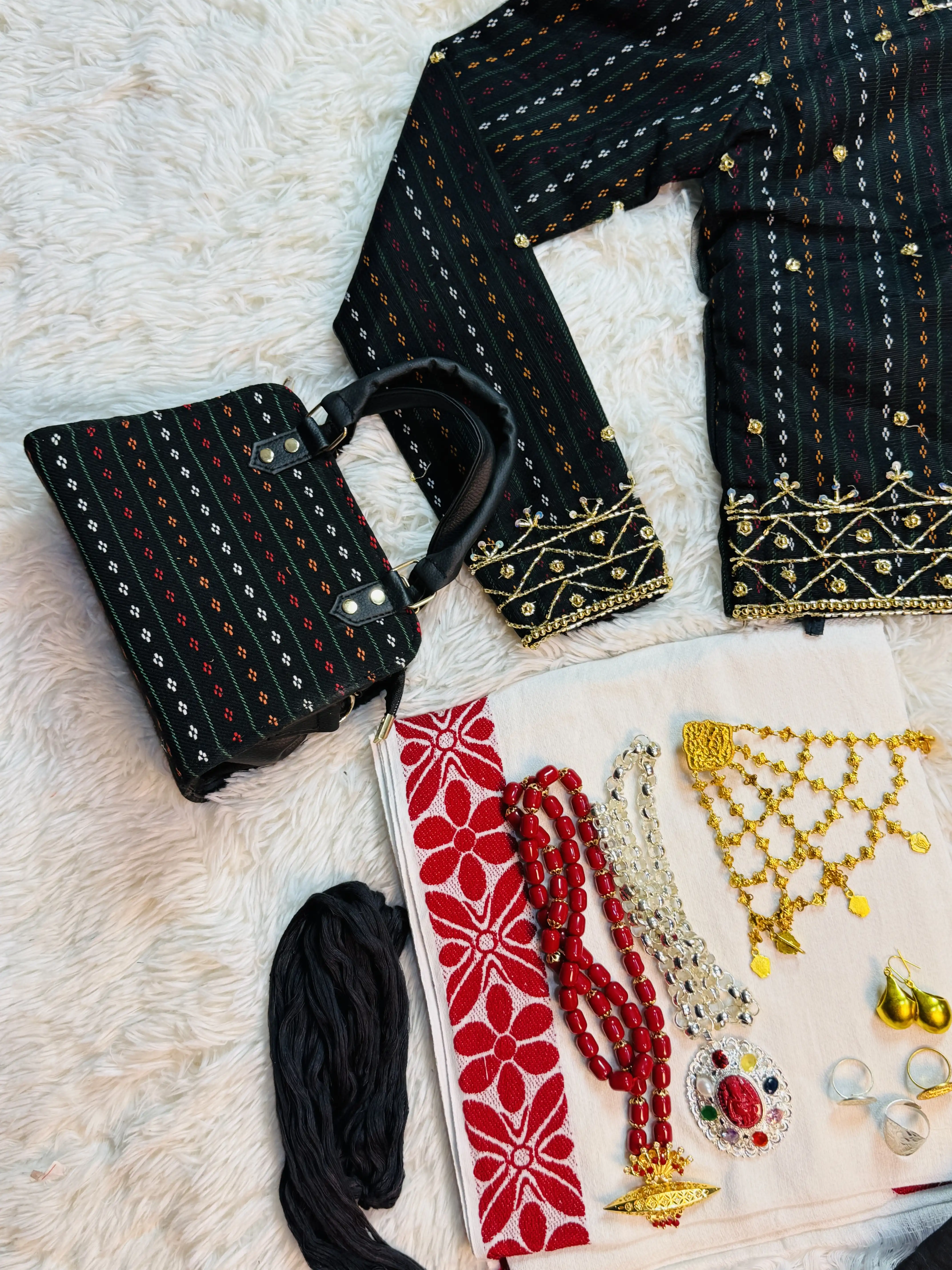 Product image of Premium Cholo and Hakupatasi Set