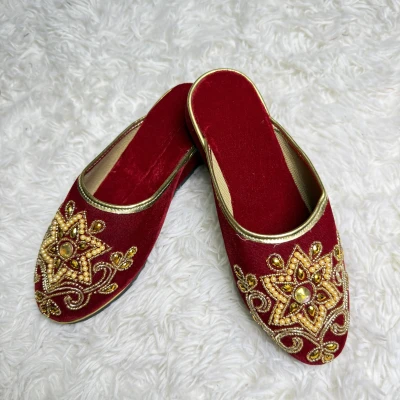Makhamal Shoes