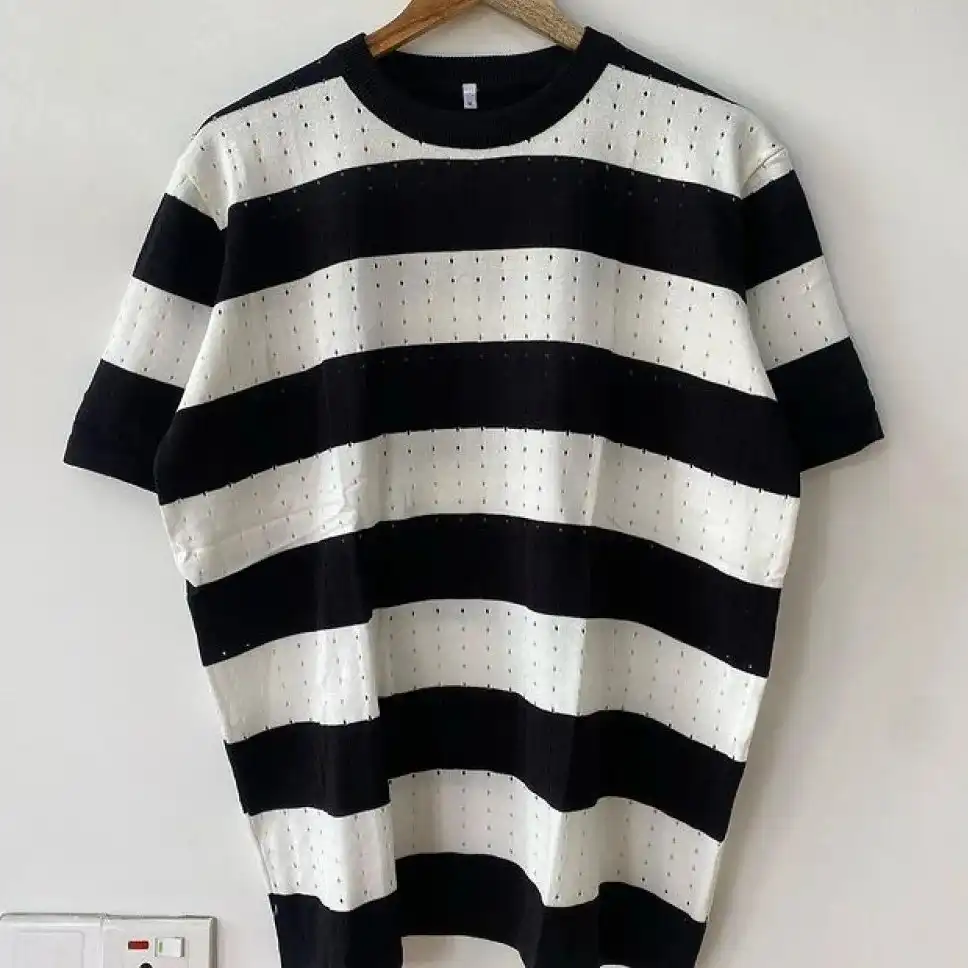 Product image of Stripe Pores Design T-shirt