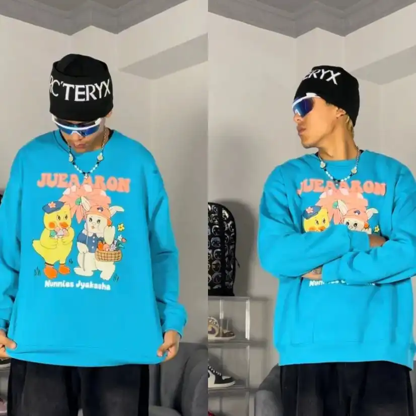 Product image of Juea Aron Printed Over Size Fleece Inside Sweatshirt