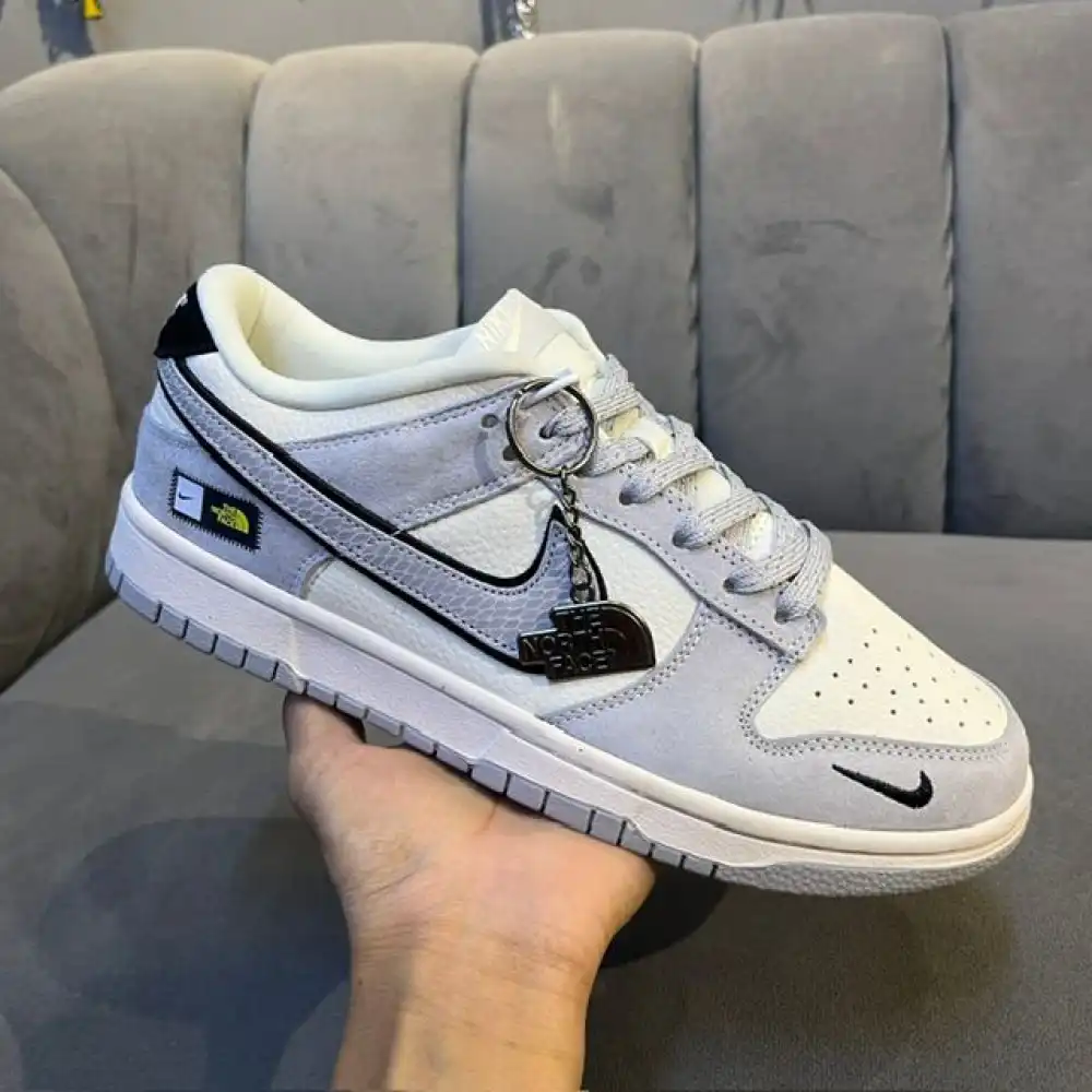 Product image of Nike Sb Dunk Low X The Northface