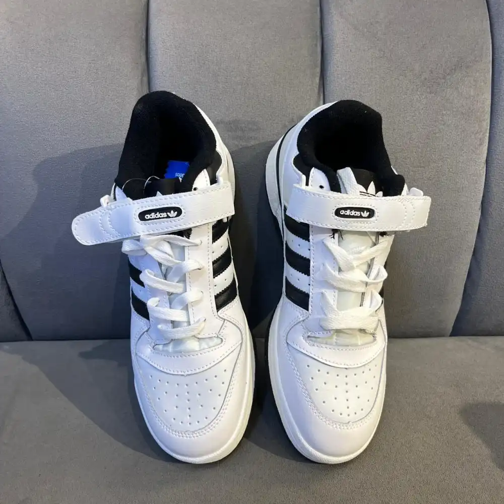 Product image of Adidas Forum Low