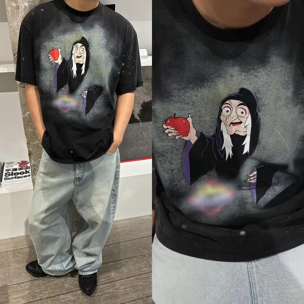 Product image of O14-8 Snow White Famous Witch T-shirt