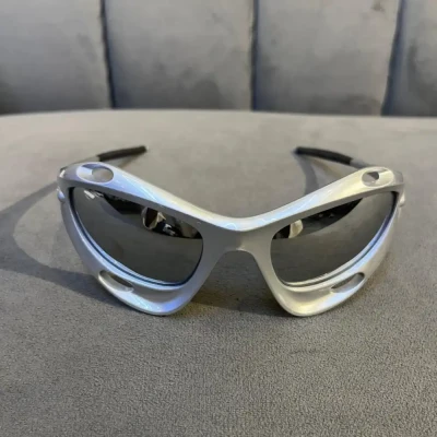 Chn Futuristic Y2k Shield Glass