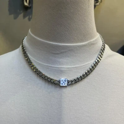 093 Silver Curb Chain Necklace