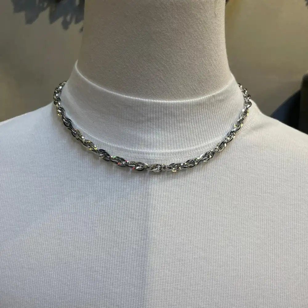 Product image of 093 Oval Loop Necklace