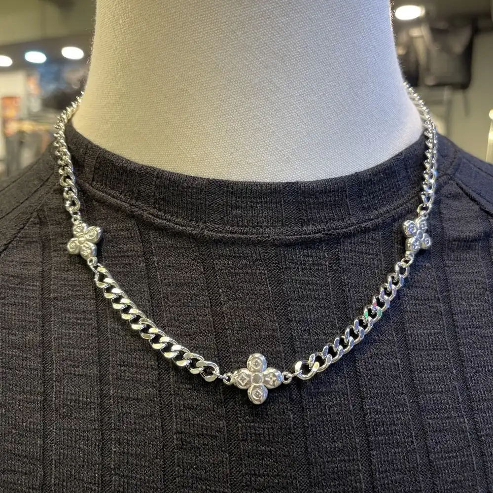 Product image of 093 Four Leaf Flower Neckalce