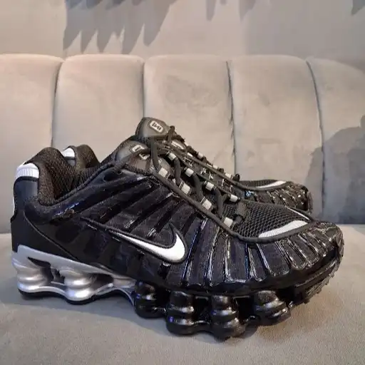 Product image of Nike Shox Tl Black/white