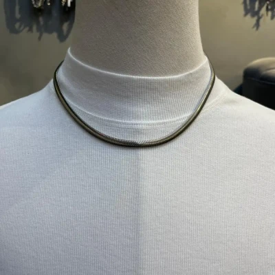 093 Flat Snake Necklace