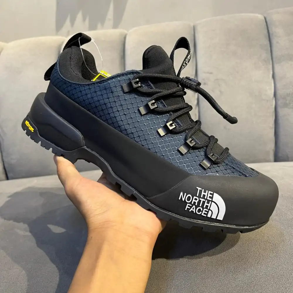 Product image of North Face Glenclyfee Low " Blue "