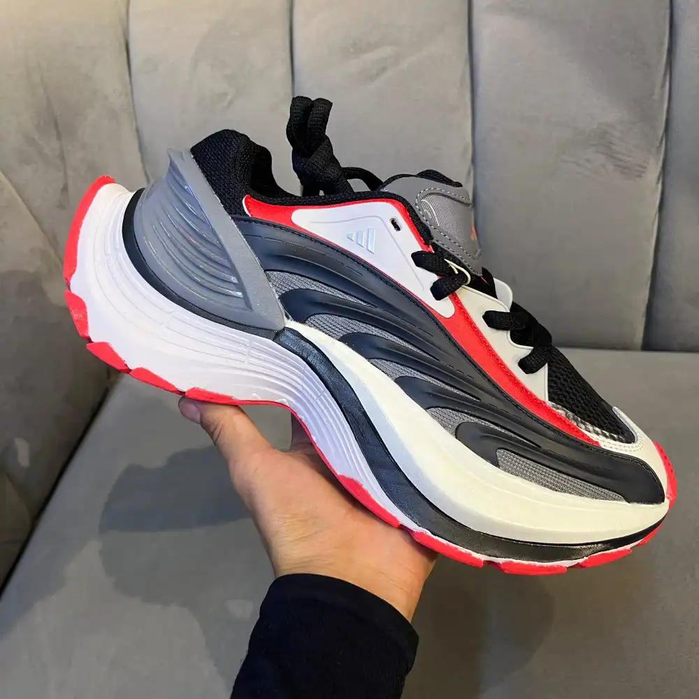 Product image of Adidas Xlg / Mtw Red