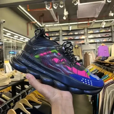 Versace Chain Reaction Pink