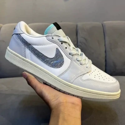 Air Jordan 1 Retro Low Og Year ...
