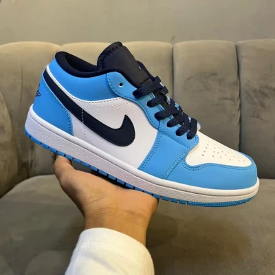 Nike Air Jordan 1 Low " Unc "