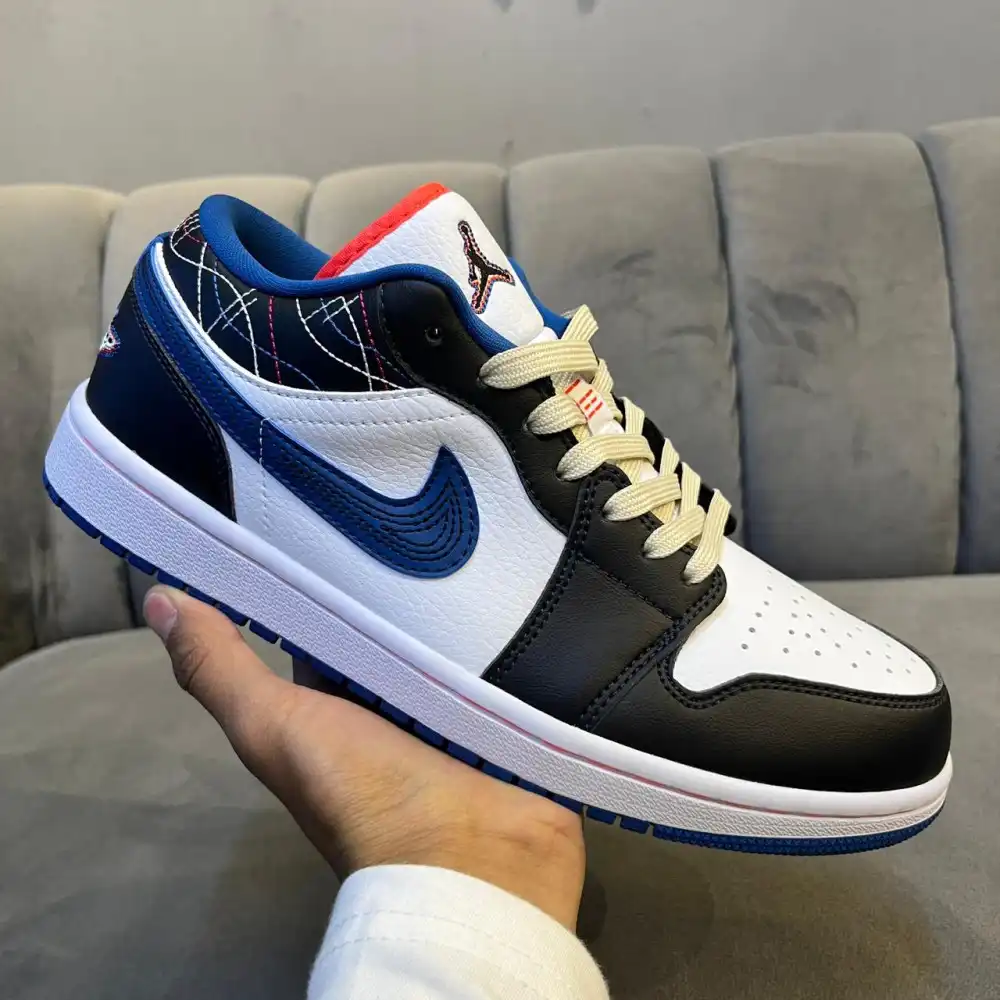 Product image of Nike Air Jordan 1 Low Se " Industrial Blue Sashiko "