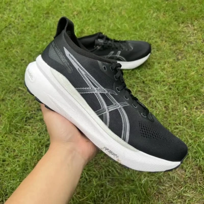 Asics Gel Nimbus " Black "